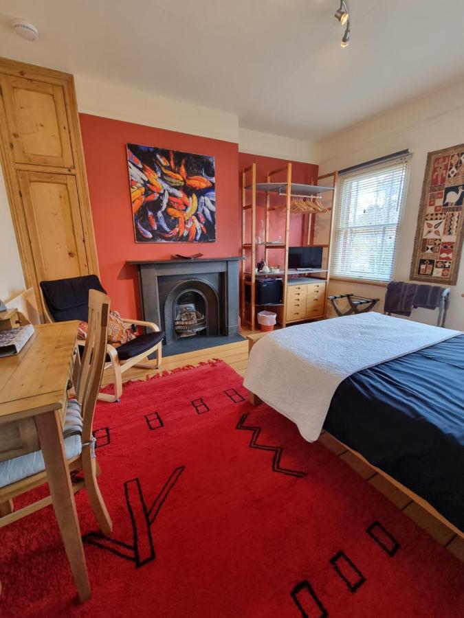 Alma House Bed And Breakfast Newbury  Bagian luar foto